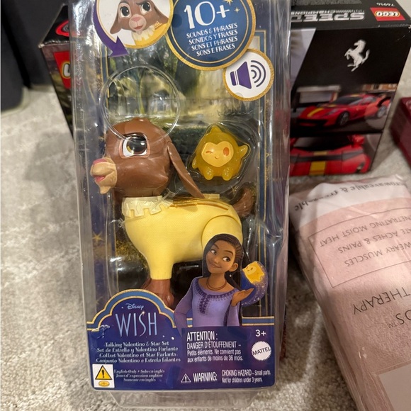 Disney Wish Valentino Interactive Toy - Picture 2 of 4